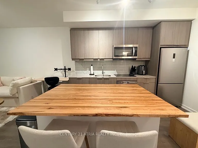 36 Forest Manor Rd #718 — Photo 2