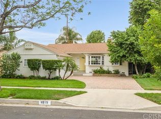 8915 Amigo Ave, Northridge, CA 91324