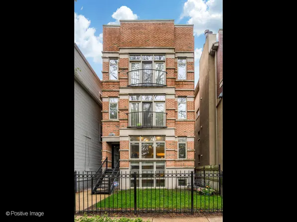 1745 W Roscoe St #1, Chicago, IL 60657
