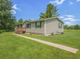 6590 Miller Rd, Abrams, WI 54101
