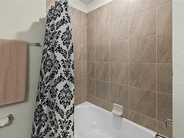 17724 Gawthrop Dr #208 — Photo 40