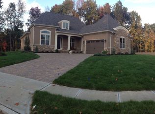 5443 Via Alvito Dr, Westerville, OH 43082