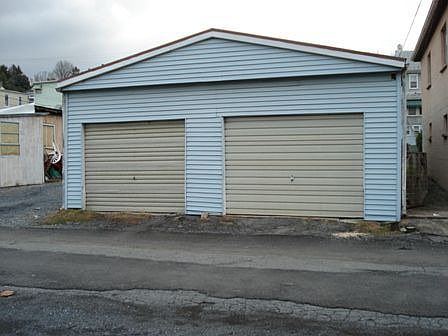 Large 2 car garage