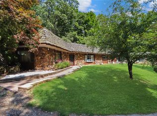 6121 N County Road 1320e, Charleston, IL 61920