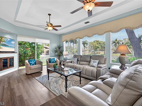 5th image of 15117 Ports Of Iona Dr