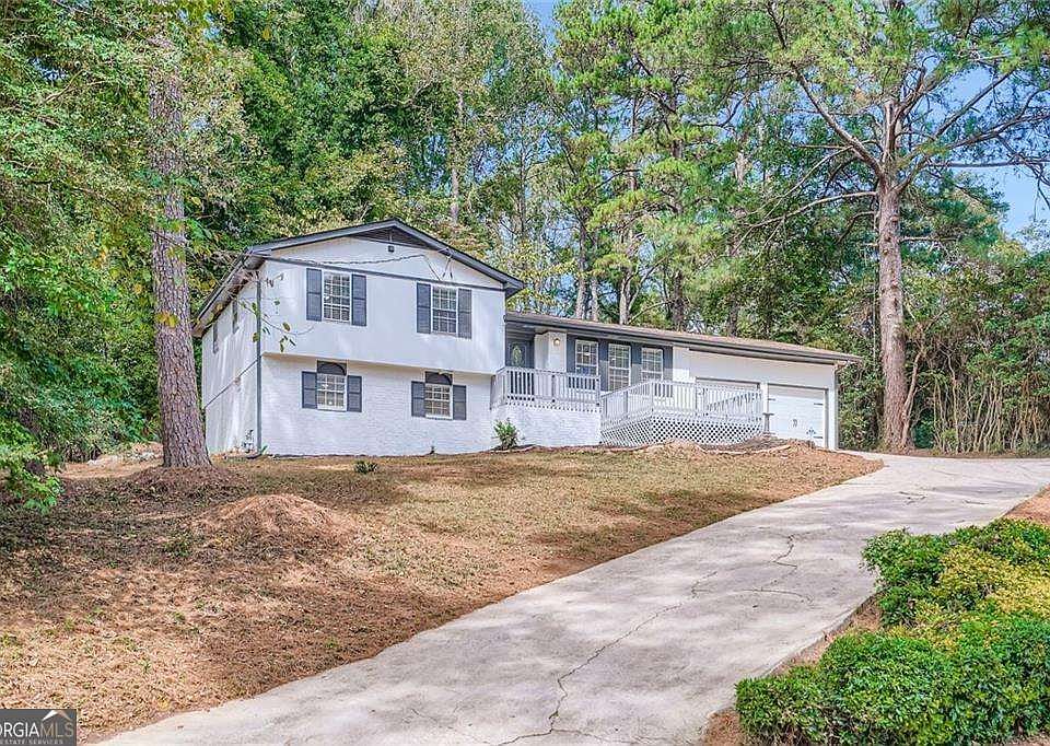 1st image of 644 Navarre Dr