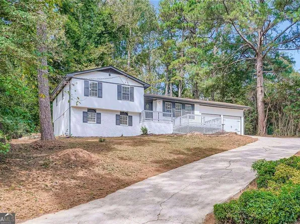 644 Navarre Dr, Stone Mountain, GA 30087