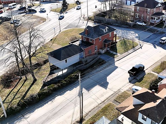 4th image of 315 Straley Ave