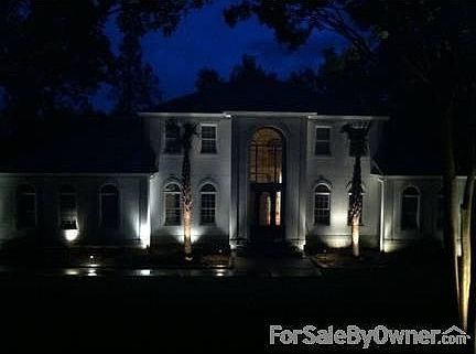 Front Yard View at Night
						:
						Breath taking view of the front at night.