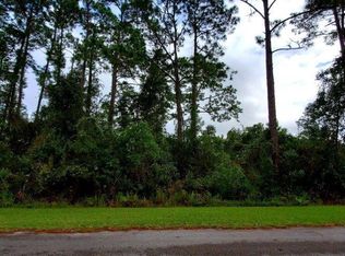 26 Limonia Dr, Indian Lake Estates, FL 33855