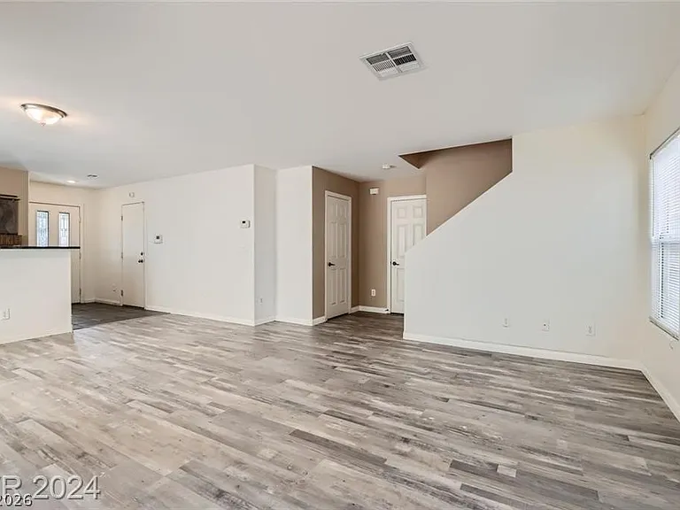 11925 Jersey Lilly St — Photo 2