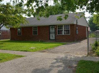 5606 Regal Dr, Louisville, KY 40218