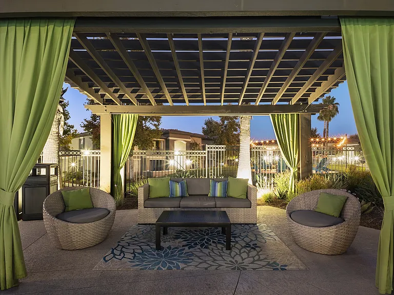 Estancia at Mission Grove — Photo 25