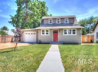 10 E 3rd St, Middleton, ID 83644