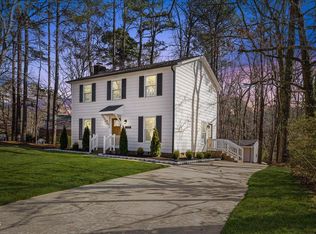 1013 Castalia Dr, Cary, NC 27513