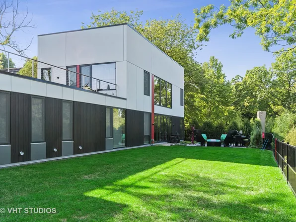 106 Central Ave, Highland Park, IL 60035