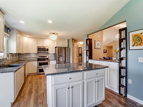 2nd image of 661 Walden Way