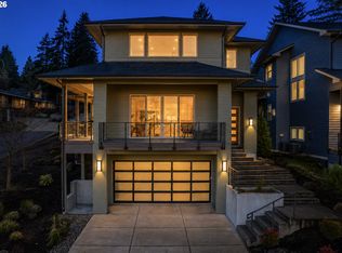 2490 Panorama Dr, Eugene, OR 97405