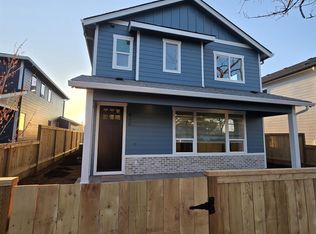 845 Park Ave NE, Salem, OR 97301