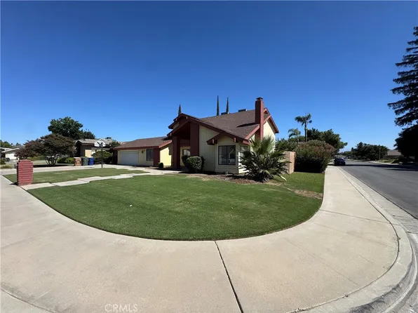 7813 Nairn Ct, Bakersfield, CA 93309