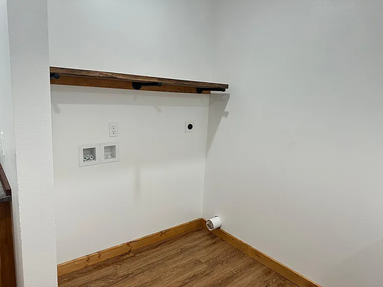 10331 Lily Dr — Photo 7