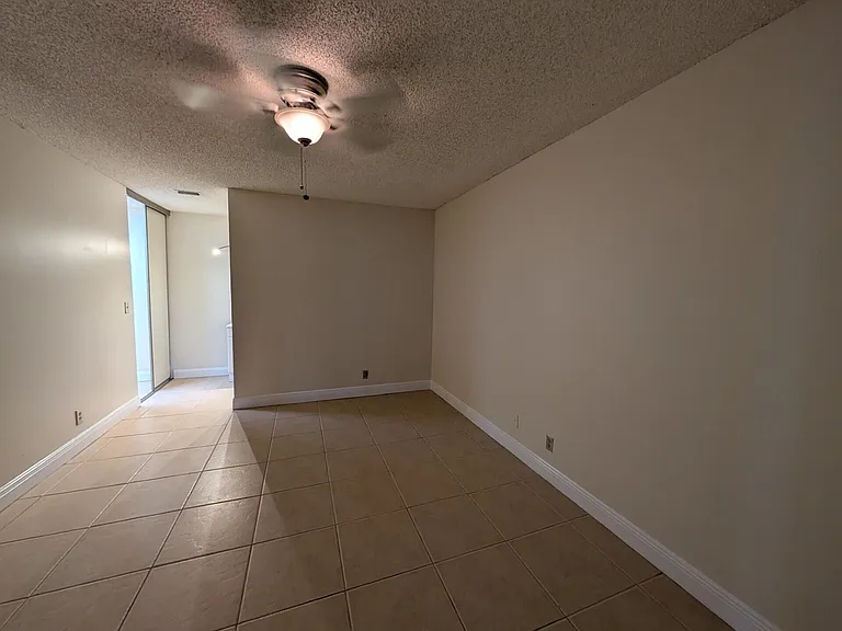 3830 Coral Tree Cir — Photo 9