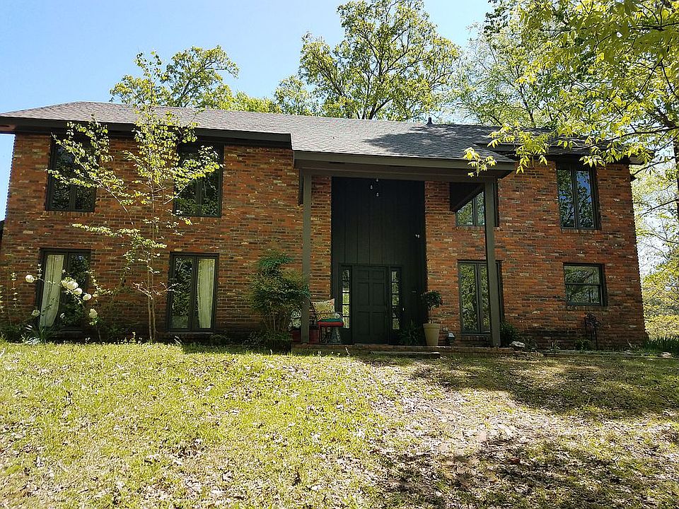 1st image of 106 Sleepy Hollow Dr