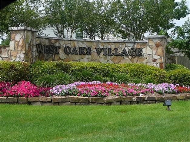 2nd image of 6308 W Oaks Cir N