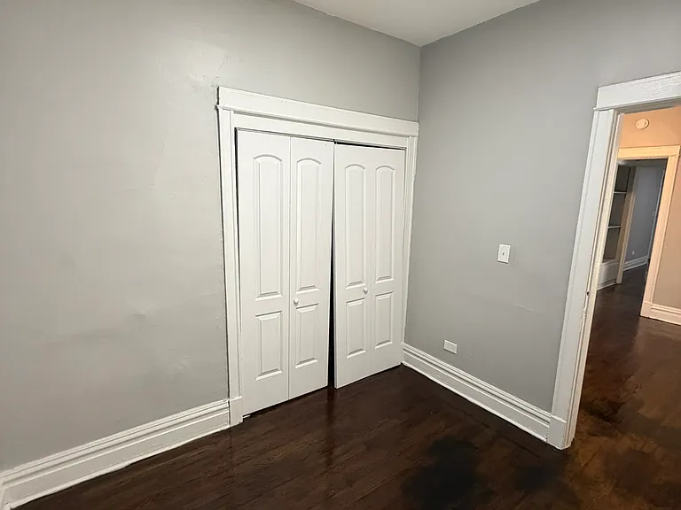 6930 S Wabash Ave #1 — Photo 8