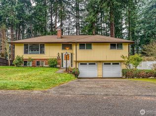 8006 55th Avenue Ct E, Puyallup, WA 98371