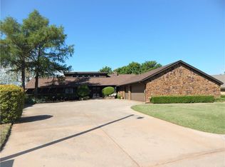 8432 NW 99th St, Oklahoma City, OK 73162