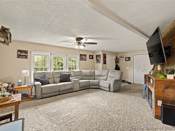 3rd image of 9566 W Hillside Drive