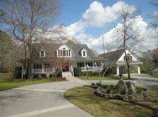 125 Garnet Ln, Jacksonville, NC 28546