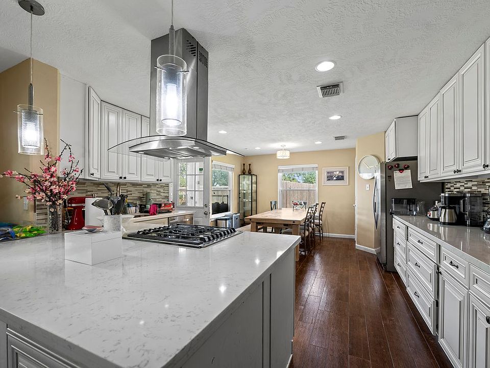 1st image of 8535 Morning Oak Ln