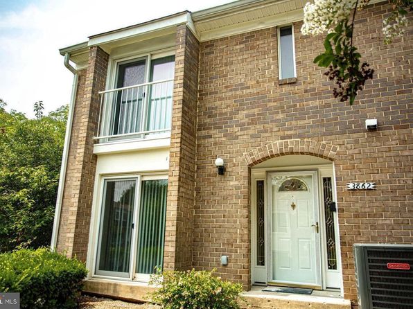 3862 Persimmon Cir