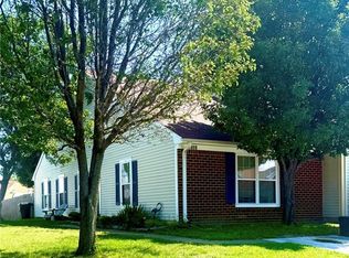 808 Cannonade Trl, Virginia Beach, VA 23454