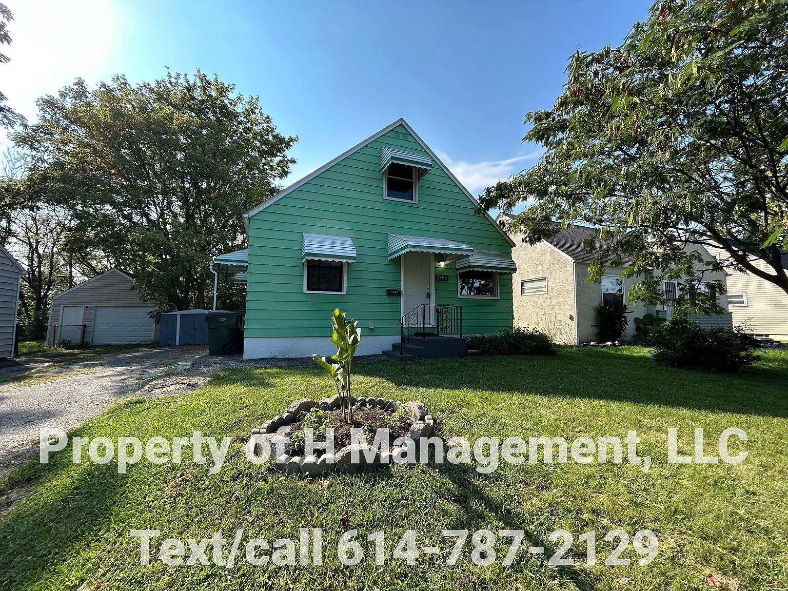 3 bed, 914 sqft, $1,300 — Photo 2