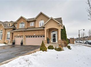 2 Celestial Cres, Hamilton, ON L0R 1P0