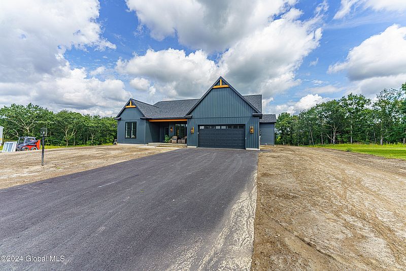 2nd image of 120 Schuurman Road