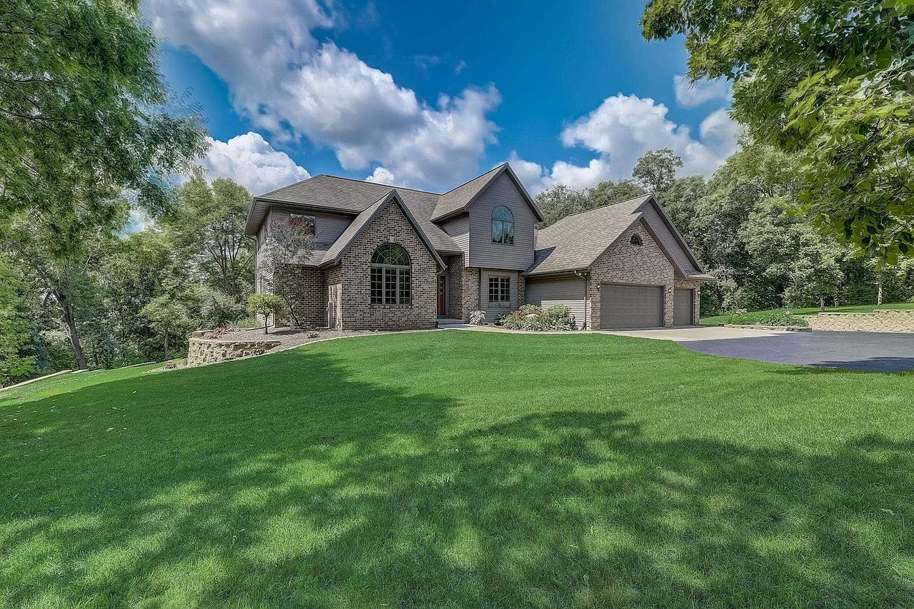 419 Sopha Court, WI 53955 MLS 1959061 Zillow