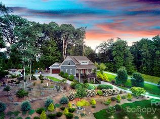 6 Temujin Dr, Leicester, NC 28748