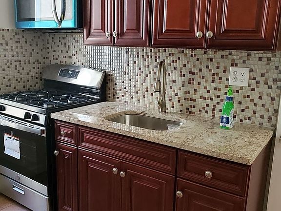 4th image of 32-19 45th St #1