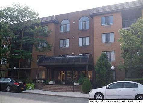 1st image of 75 Essex Dr APT 2E