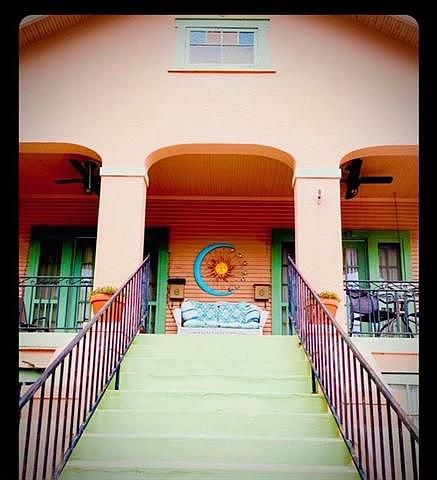 1st image of 3049 Grand Ave