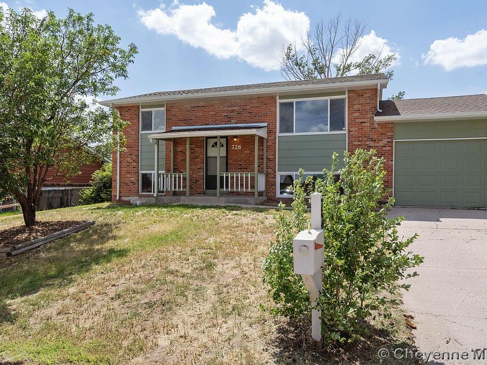 1st image of 726 Cottonwood Dr