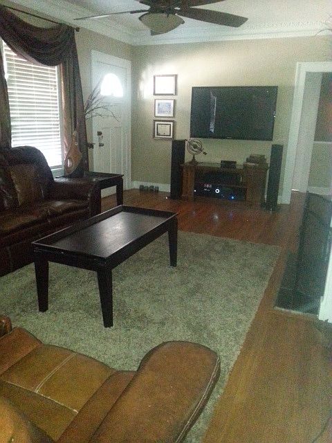 2nd image of 1003 N 7th St
