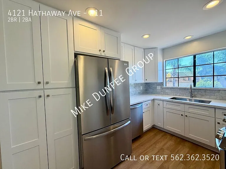 4121 Hathaway Ave #11 — Photo 6