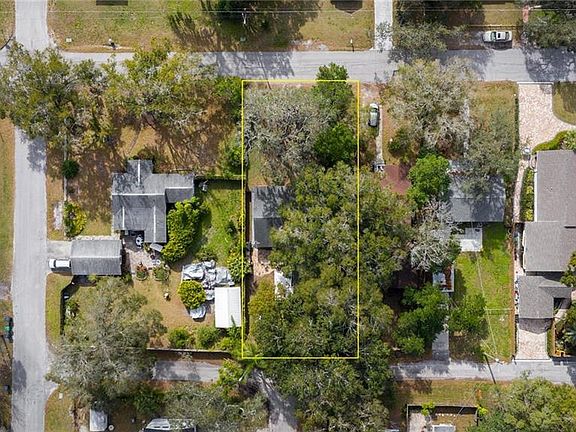 4th image of 920 E Lambright St