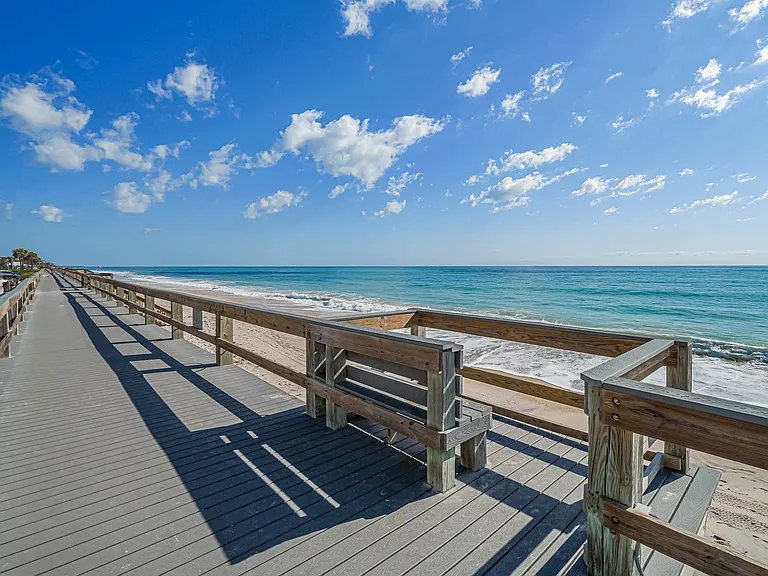 3939 Ocean Dr #408C — Photo 22
