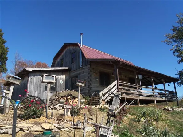1905 Patton Hollow Rd, Vevay, IN 47043